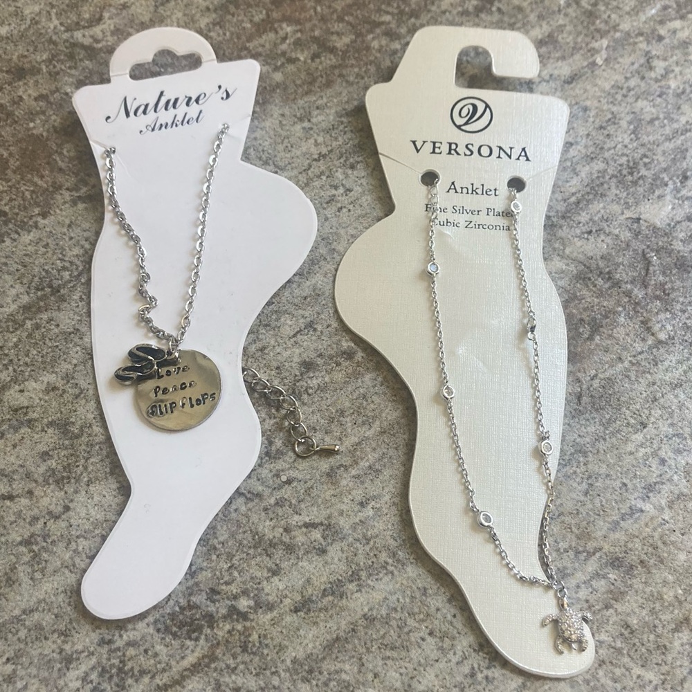 2 New silver tone ankle bracelets 1 Sea Turtle 1 flip flop   Adjustable length